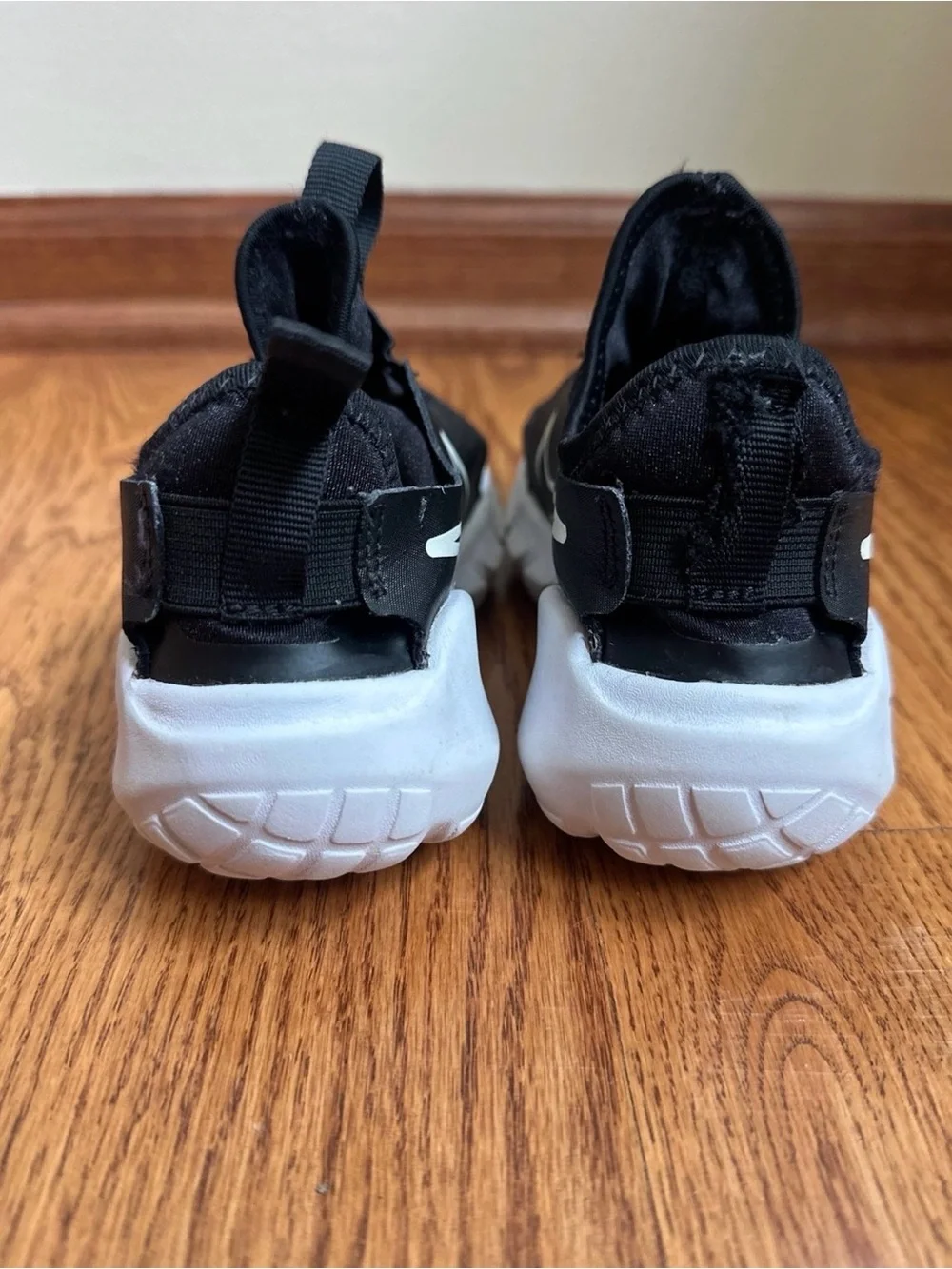Nike Flexrunner Slip-On Shoes Kids Size 13C Black